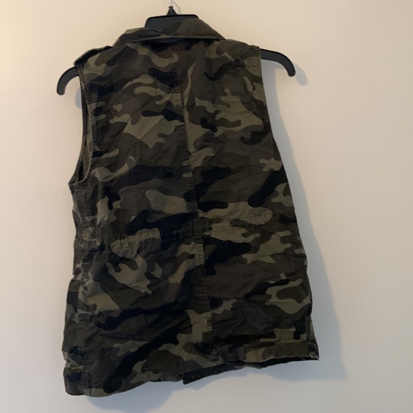 LOVE TREE SAFARI CAMOUFLAGE MILITARY UTILITY CAMO VEST - Picture 4 of 4